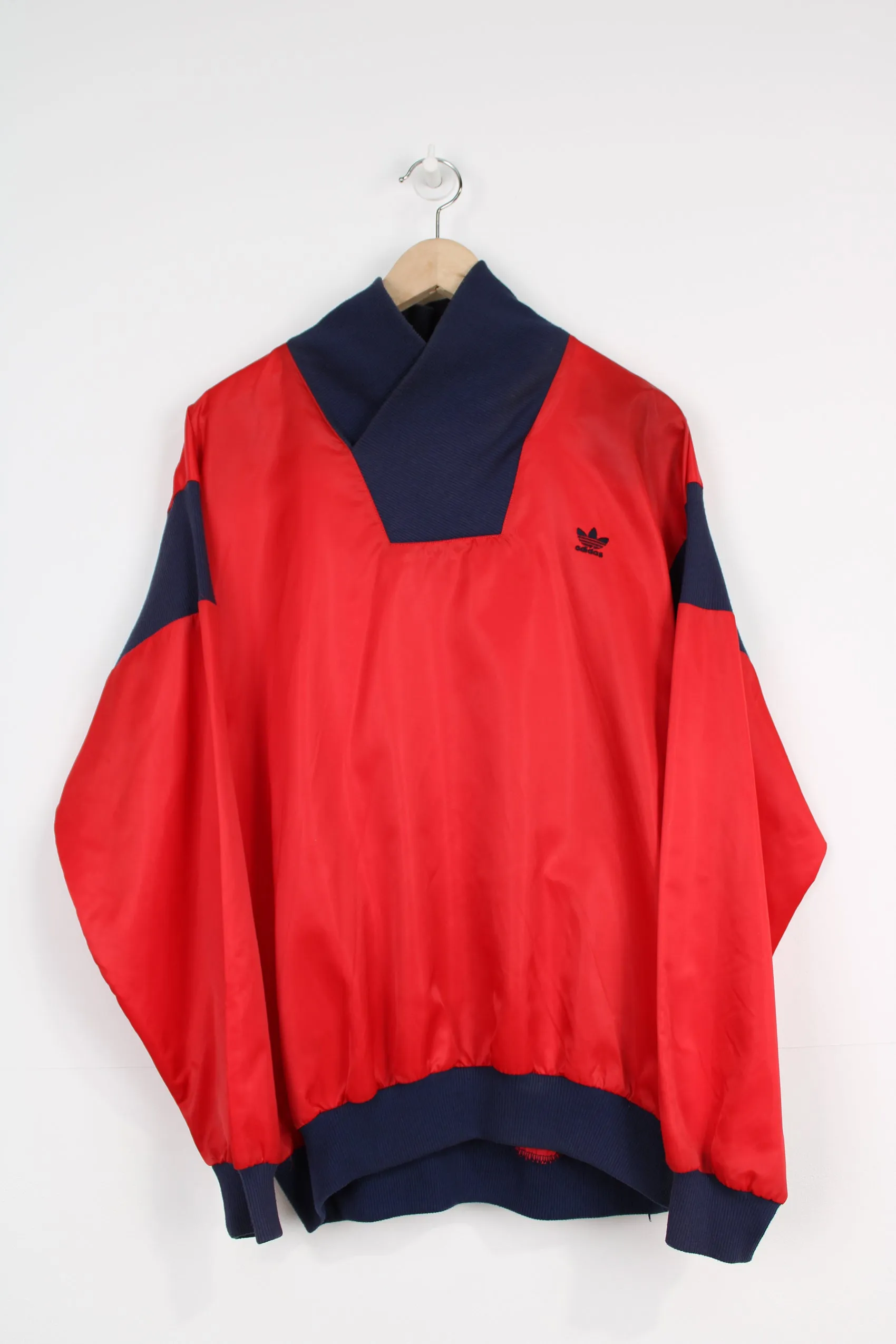 80's Trefoil Pullover Training Top