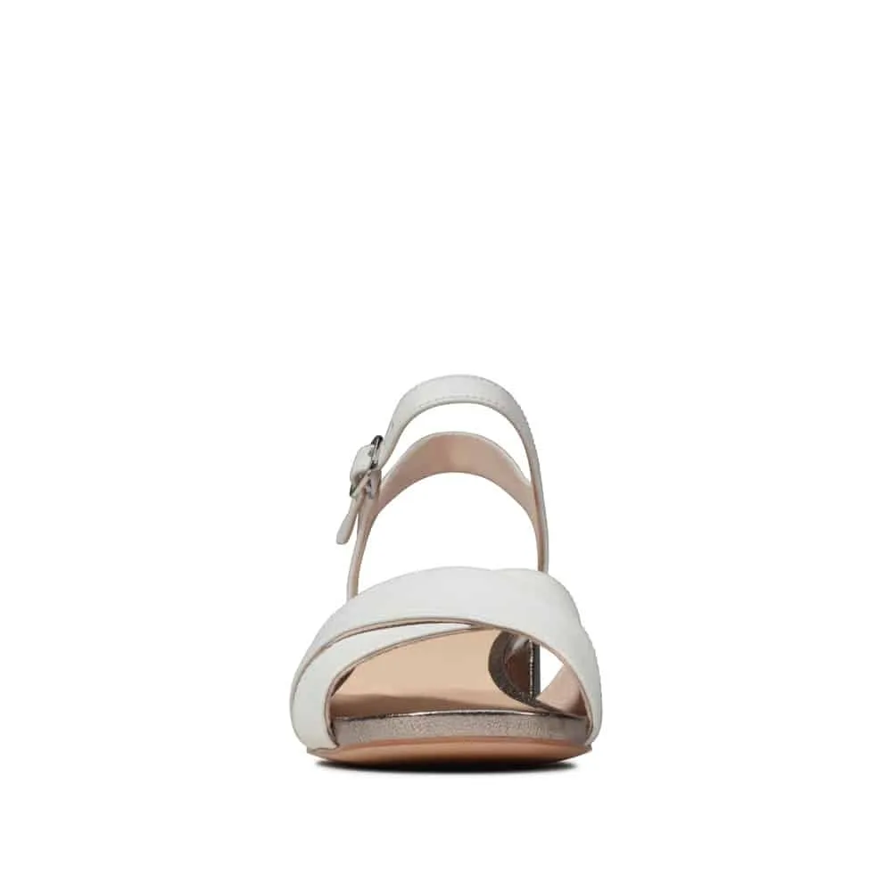 Clarks Sheer 35 Strap 26148425 Women's Summer Sandals White Combi