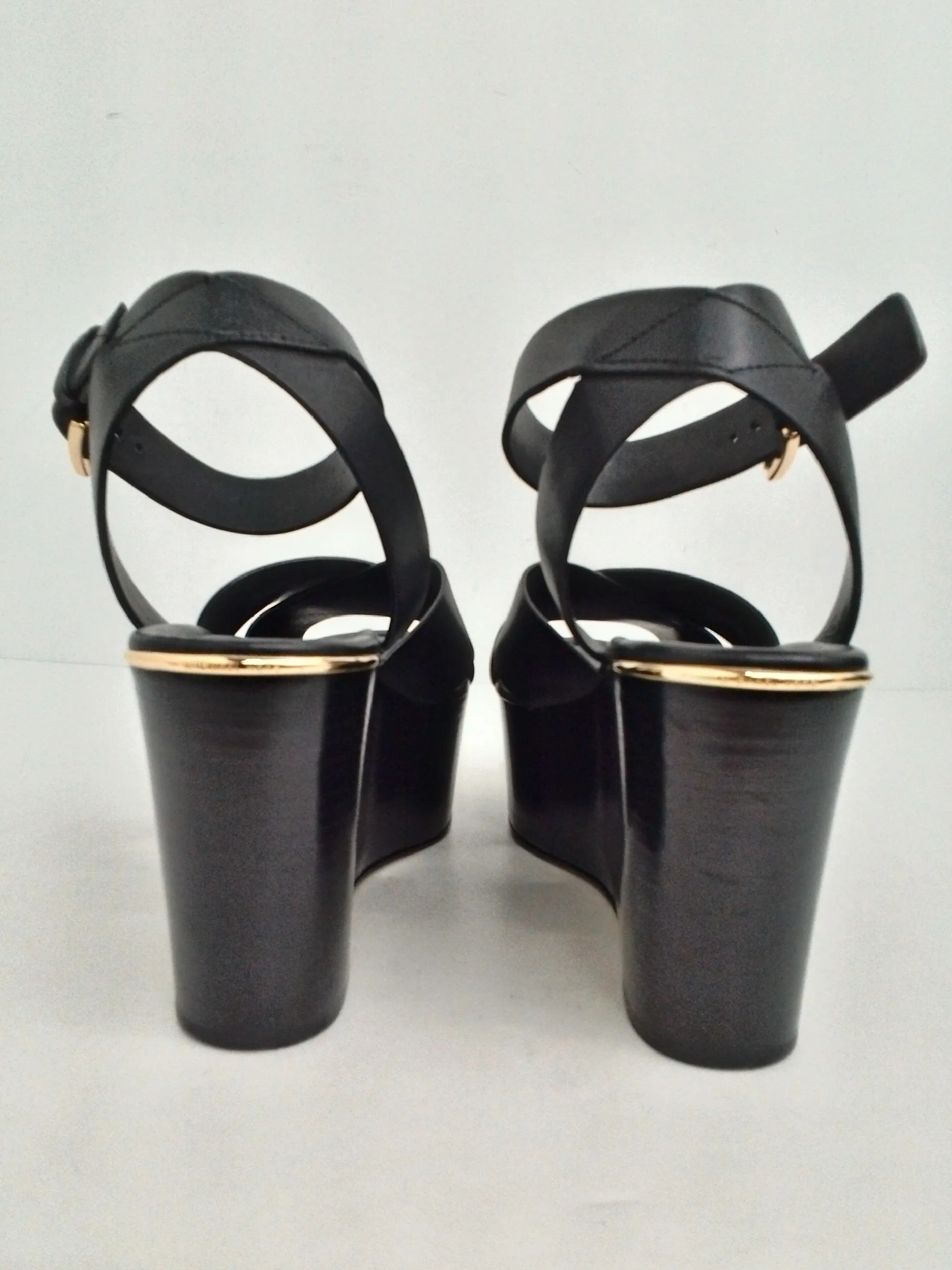 Michael Kors Women's Black Leather Platform Sandals Size 7.5 M