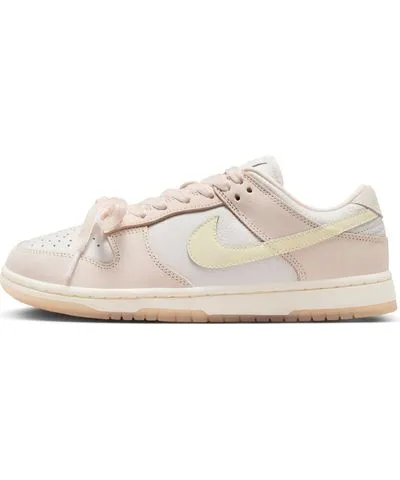 Nike Dunk Low 'Light Soft Pink'