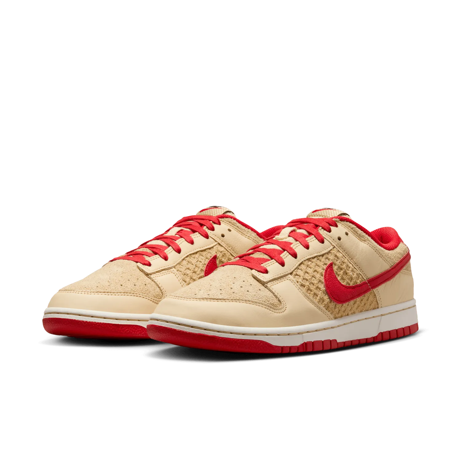 Nike Dunk Low Retro SE 'Strawberry Waffles'