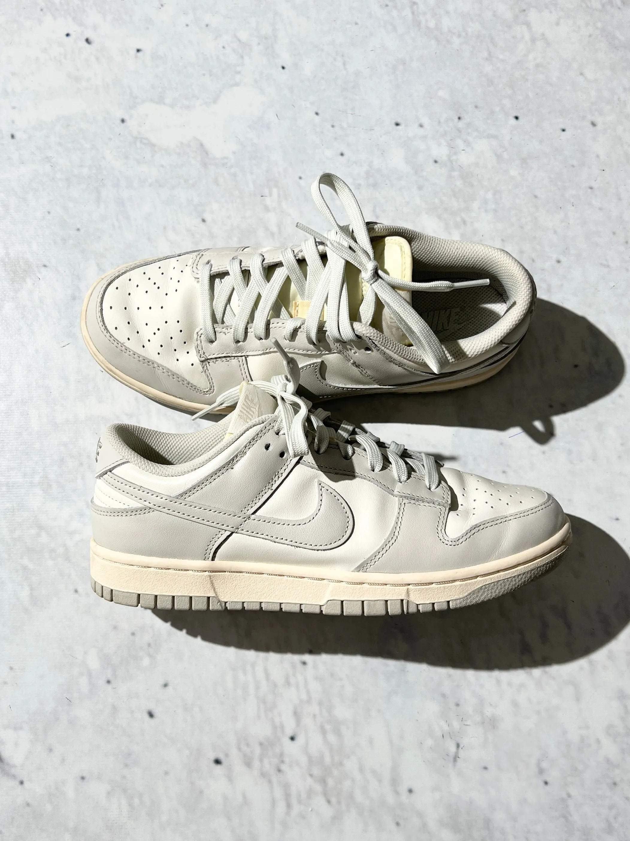 Nike dunk Low sail light bone (UK 6)