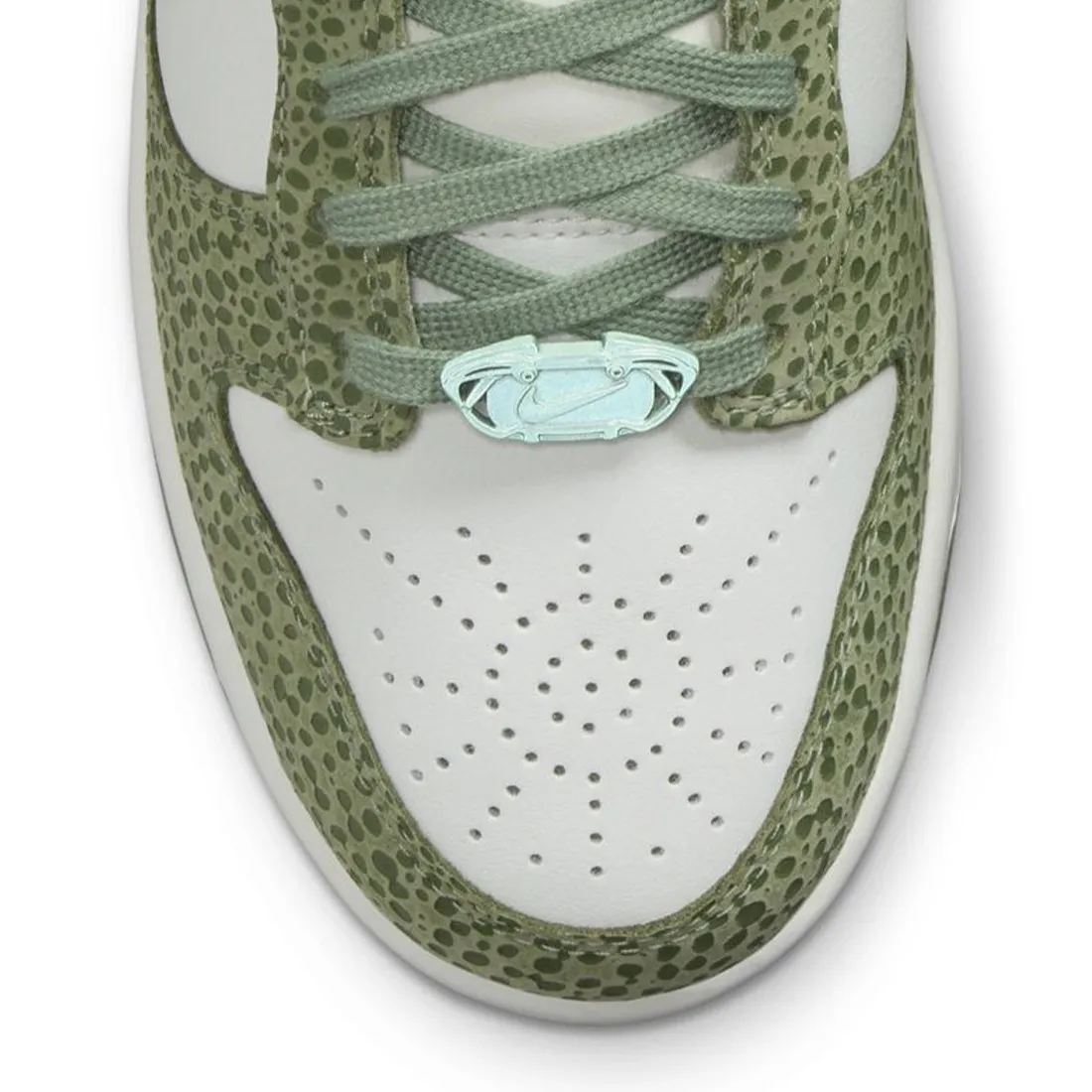 Nike Women W Nike Dunk Low Prm (oil green / oil green-treeline-sail)