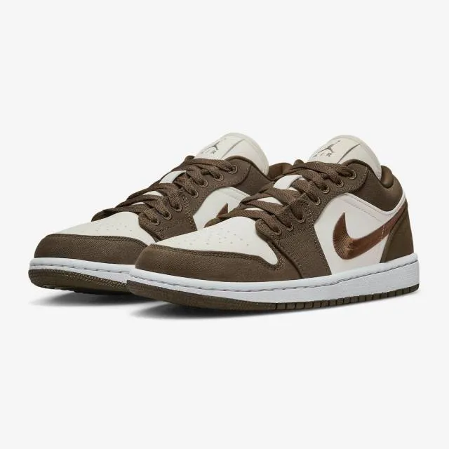 Nike Women's Air Jordan 1 Low SE (Green Light Olive/ Whi...