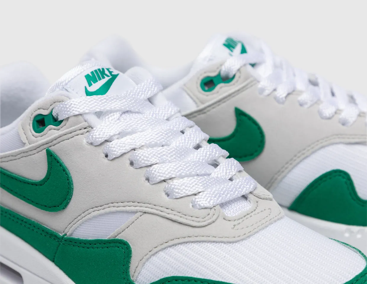 Nike Women's Air Max 1 '87 Neutral Grey / Malachite - White