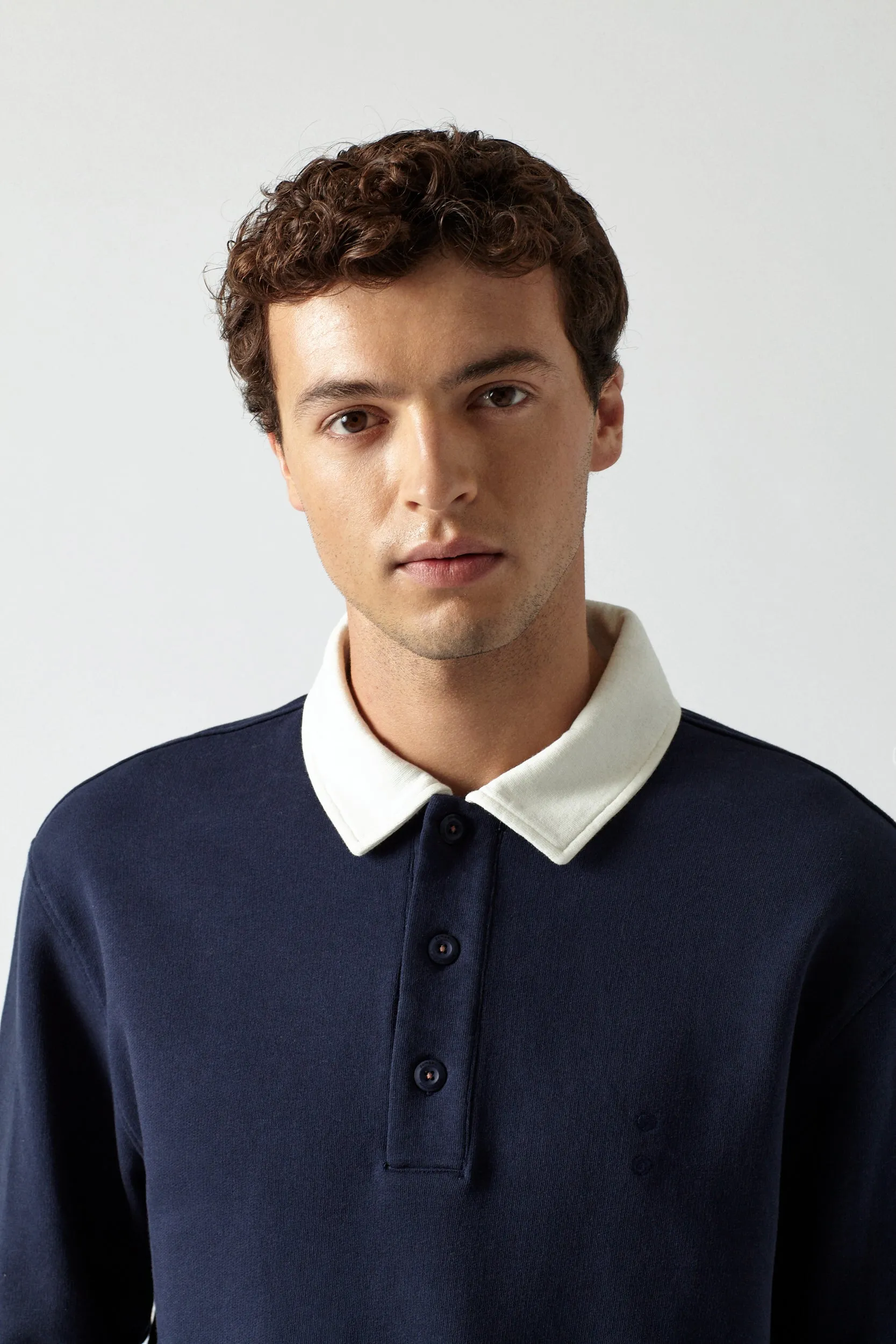 THE NAVY POLO SWEAT