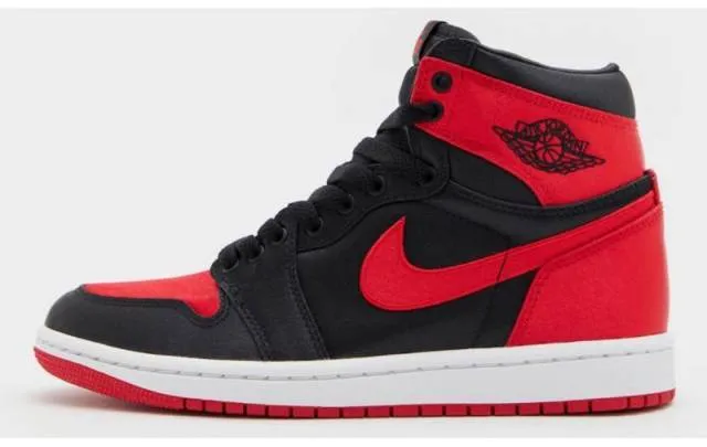 Wmns Nike Air Jordan 1 High OG Satin Bred